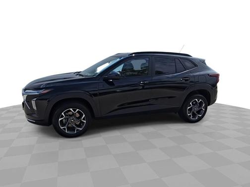 Mosaic Black Metallic 2024 Chevrolet Trax LT