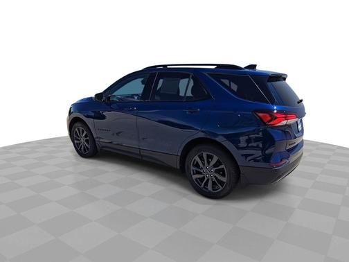 Blue Glow Metallic 2022 Chevrolet Equinox AWD RS