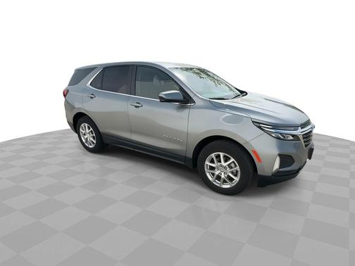 Sterling Gray Metallic 2024 Chevrolet Equinox 1LT