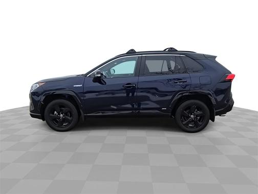2021 Toyota RAV4 Hybrid SE