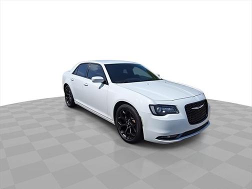 2019 Chrysler 300 S