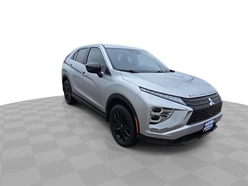 2023 Mitsubishi Eclipse Cross LE