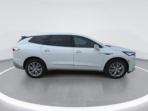 2023 Buick Enclave Premium FWD