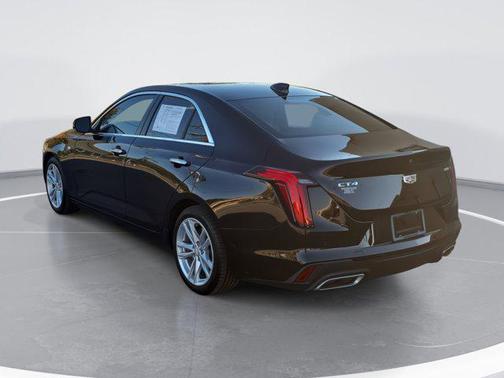 2023 Cadillac CT4 Luxury