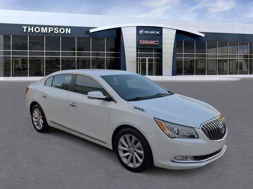 White Frost Tricoat 2016 Buick LaCrosse Leather