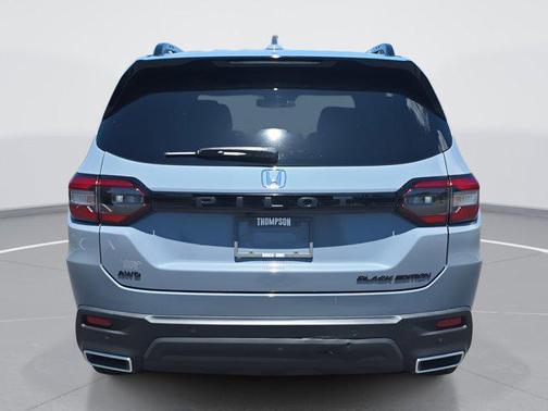 2025 Honda Pilot Black Edition