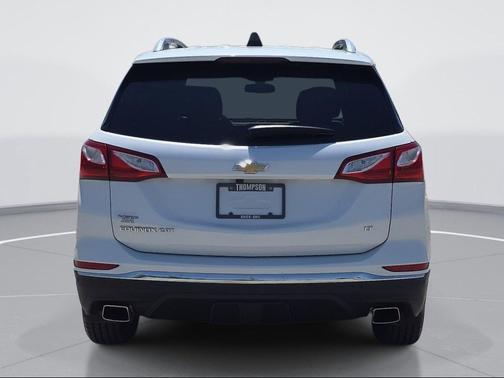 Iridescent Pearl Tricoat 2018 Chevrolet Equinox 2LT