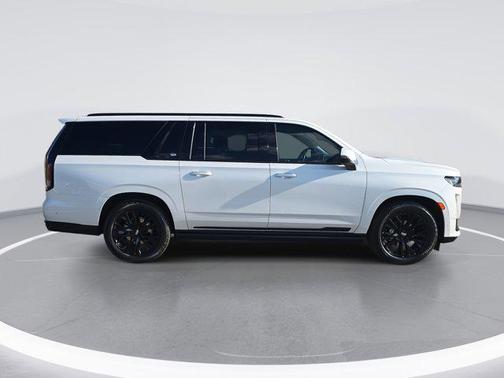 2023 Cadillac Escalade ESV Sport