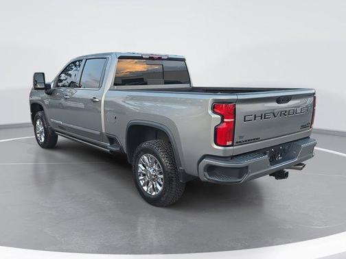 2024 Chevrolet Silverado 2500 High Country