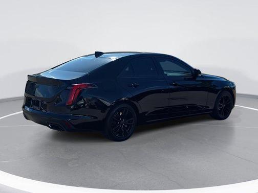 2023 Cadillac CT4 Luxury