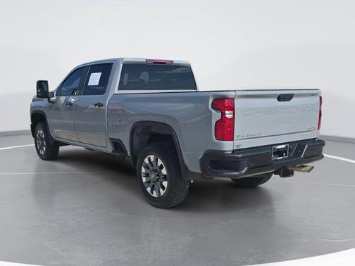 2024 Chevrolet Silverado 2500 Custom