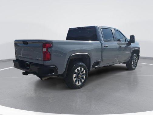 2024 Chevrolet Silverado 2500 Custom