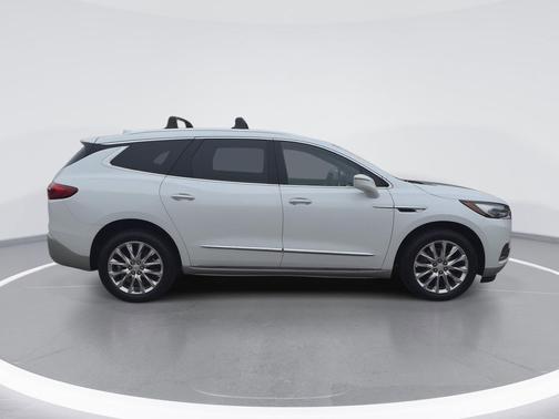 White Frost Tricoat 2019 Buick Enclave Essence