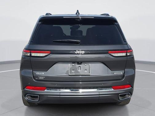 2025 Jeep Grand Cherokee Overland