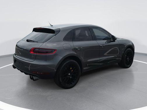 2015 Porsche Macan S