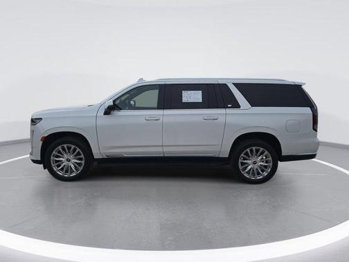 2022 Cadillac Escalade ESV Luxury