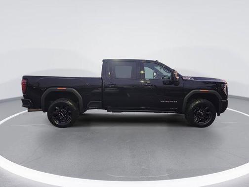 2025 GMC Sierra 2500 AT4