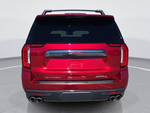 2024 GMC Yukon 4WD AT4