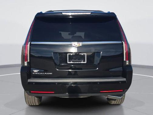 2018 Cadillac Escalade Platinum