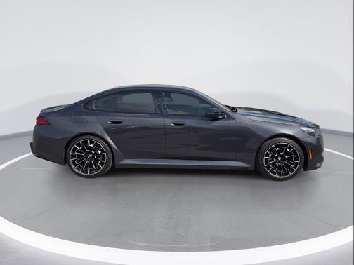 Dark Graphite Metallic 2025 BMW M5 Base
