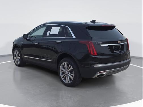 Stellar Black Metallic 2023 Cadillac XT5 Premium Luxury