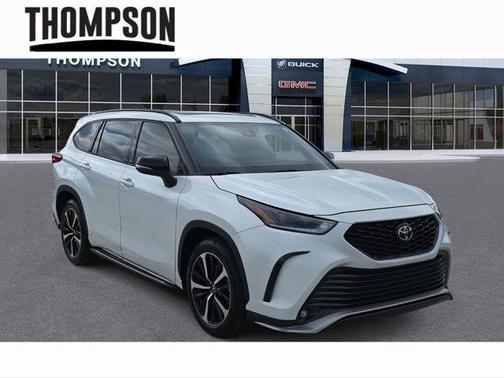 2022 Toyota Highlander XSE