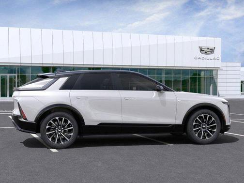 2025 Cadillac LYRIQ Sport