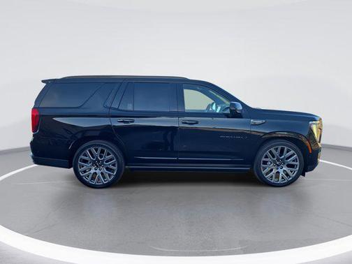 2025 GMC Yukon Denali Ultimate