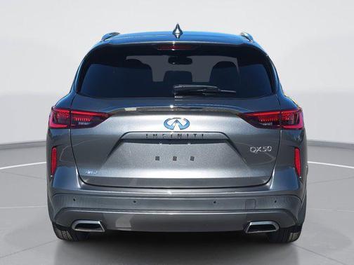2021 INFINITI QX50 LUXE AWD