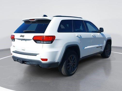 2017 Jeep Grand Cherokee 75th Anniversary Edition 4x4