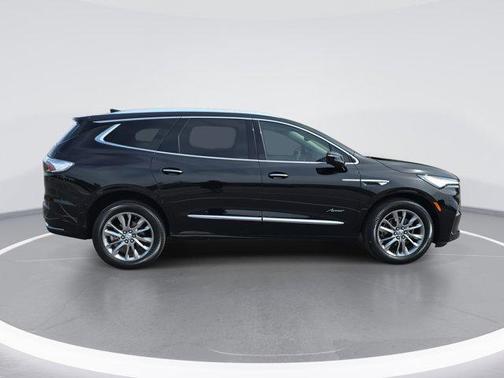 2024 Buick Enclave Avenir AWD