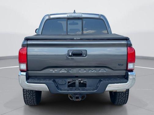 2016 Toyota Tacoma SR