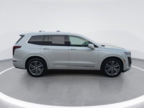 2023 Cadillac XT6 Premium Luxury FWD