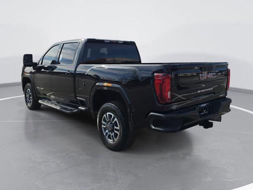 2021 GMC Sierra 2500 AT4