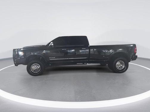 2021 RAM 3500 Limited Crew Cab 4x4 8' Box