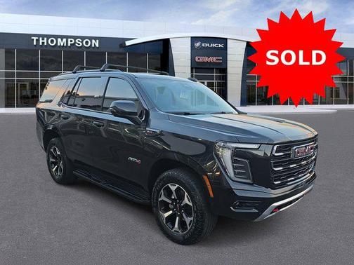 2025 GMC Yukon 4WD AT4