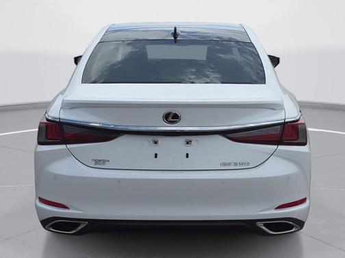 Eminent White Pearl 2024 Lexus ES 350 Ultra Luxury