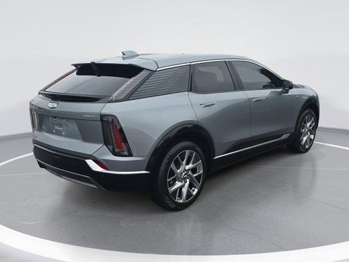 2025 Cadillac OPTIQ Luxury 1 AWD