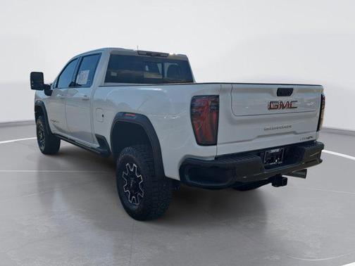 2024 GMC Sierra 2500 AT4X