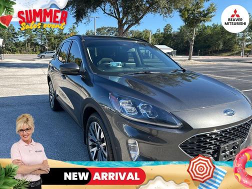 2020 Ford Escape Titanium Hybrid