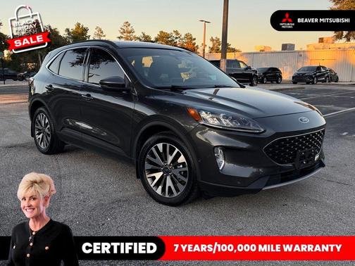 2020 Ford Escape Titanium Hybrid