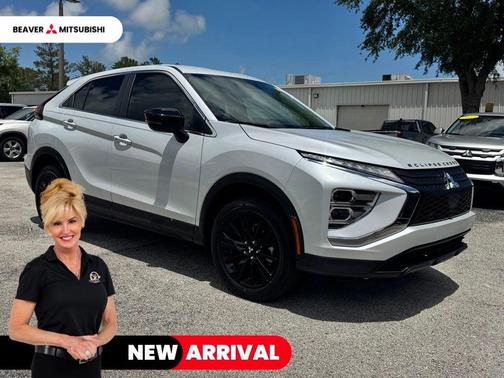 White Diamond 2025 Mitsubishi Eclipse Cross LE