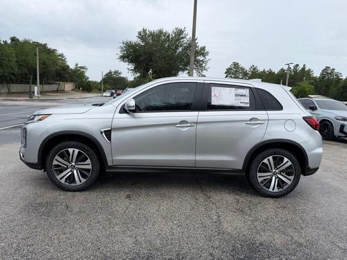 Alloy Silver Metallic 2026 Mitsubishi Outlander Sport 2.0 SE