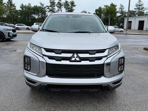 Alloy Silver Metallic 2026 Mitsubishi Outlander Sport 2.0 SE