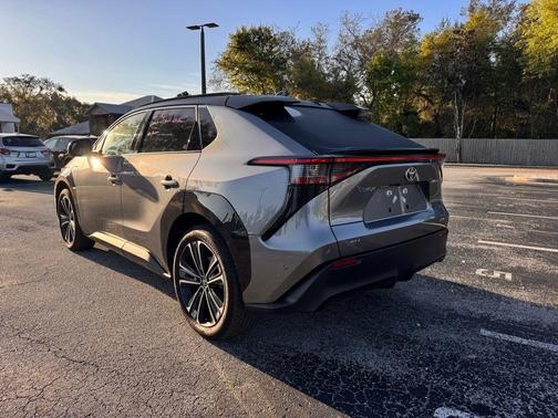 2024 Toyota bZ4X Limited