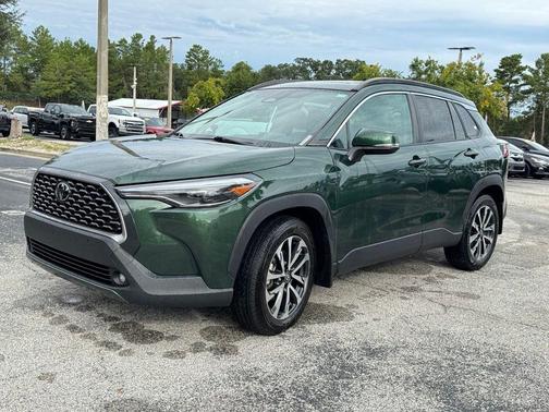 2024 Toyota Corolla Cross XLE