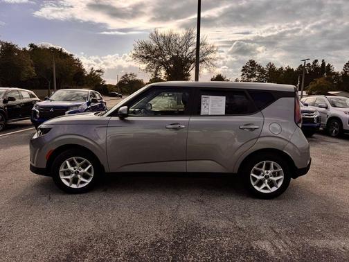 2025 Kia Soul S