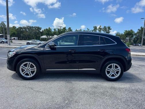 2023 Mercedes-Benz GLA 250 Base