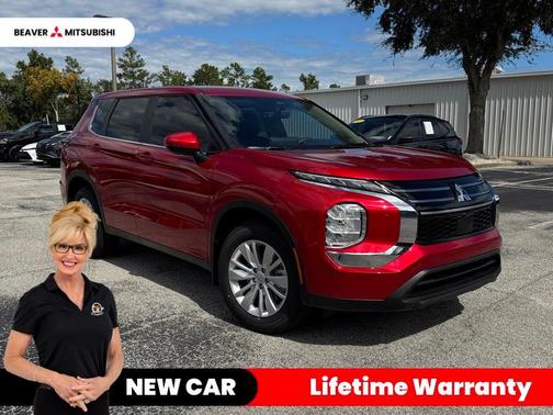 2025 Mitsubishi Outlander ES