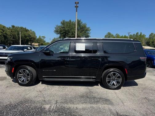 2023 Jeep Wagoneer L Series II